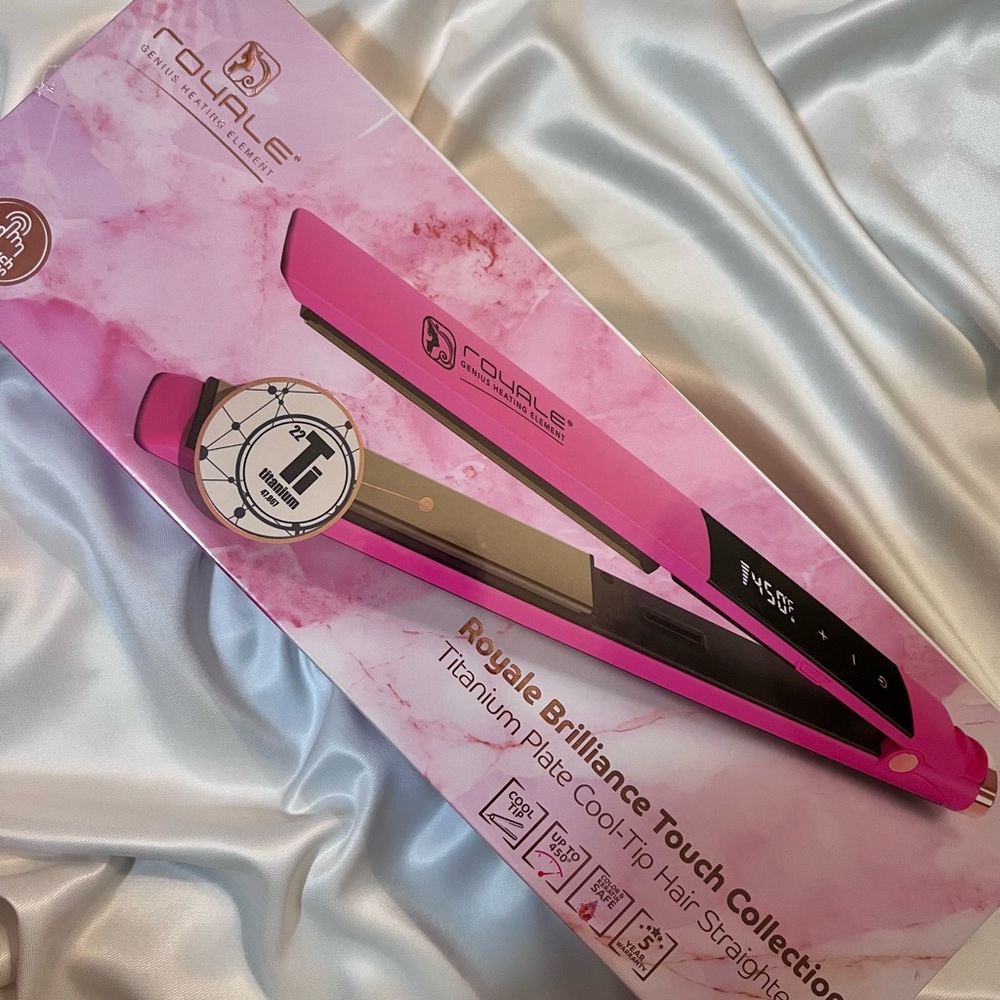 Royale Brilliance Touch Pink Titanium Flat Iron